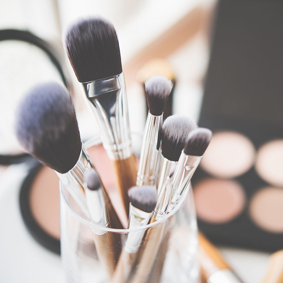 makeup brushes